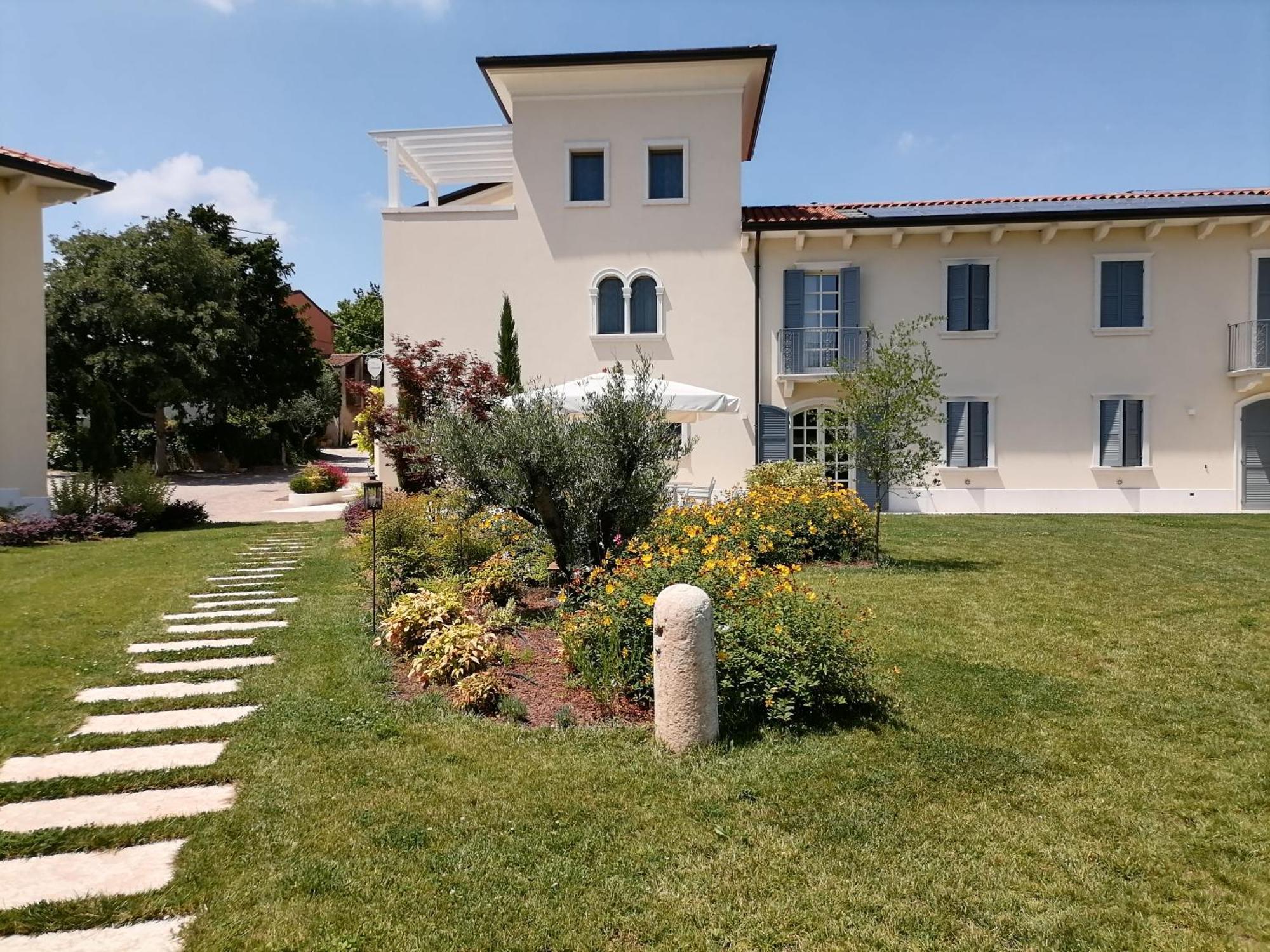 Relais Ca' Morenica Valeggio sul Mincio Εξωτερικό φωτογραφία